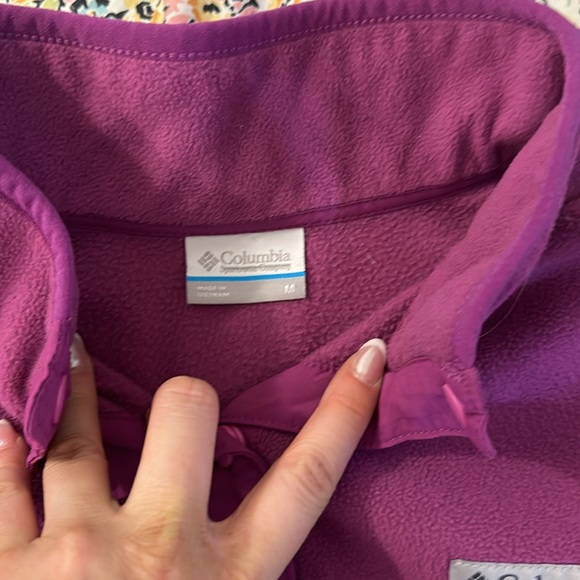 Columbia quarter button up - Picture 2 of 3